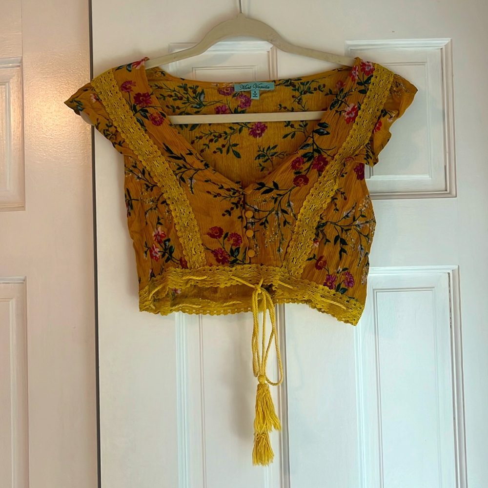 LF STORES x MINT VANILLA | Floral Lace-Trim Crop Top (Mustard Yellow)